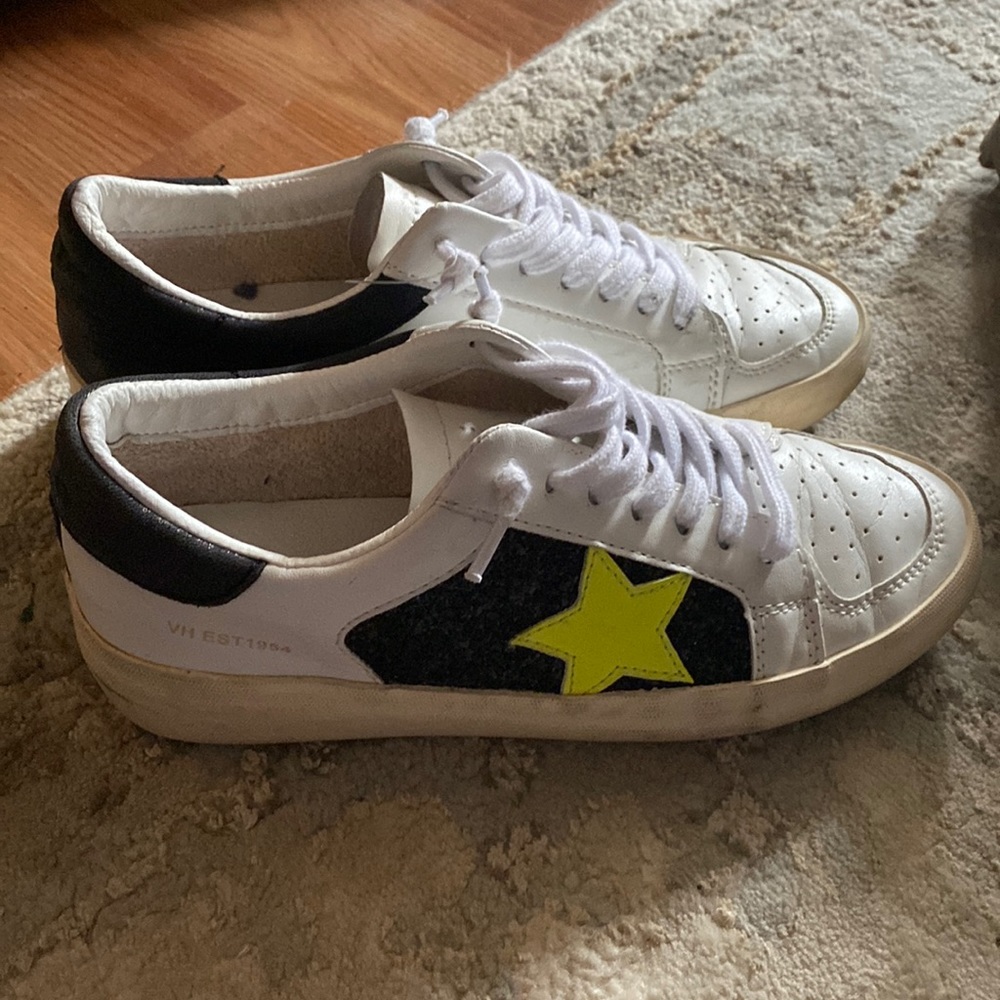 COPY - Vintage Havana sneakers